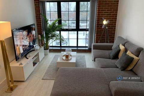 undefined, Kelvin Road, Newbury, RG14