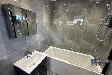 1 bedroom flat to rent, Princes Way, Bletchley, Milton Keynes, MK2