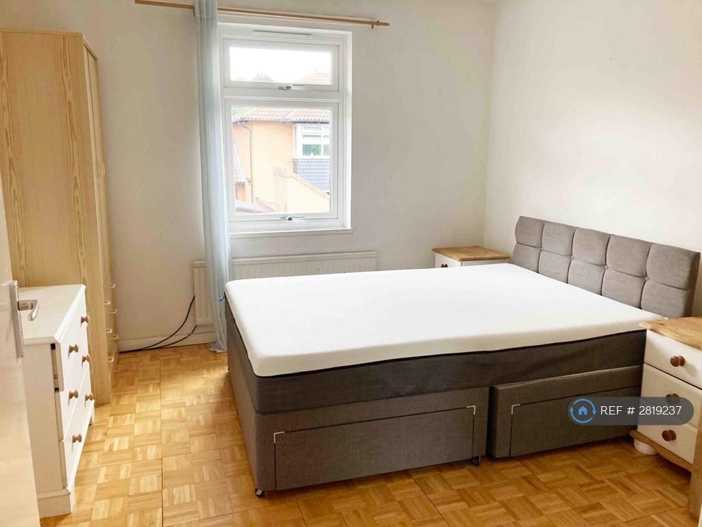 Bedroom 01