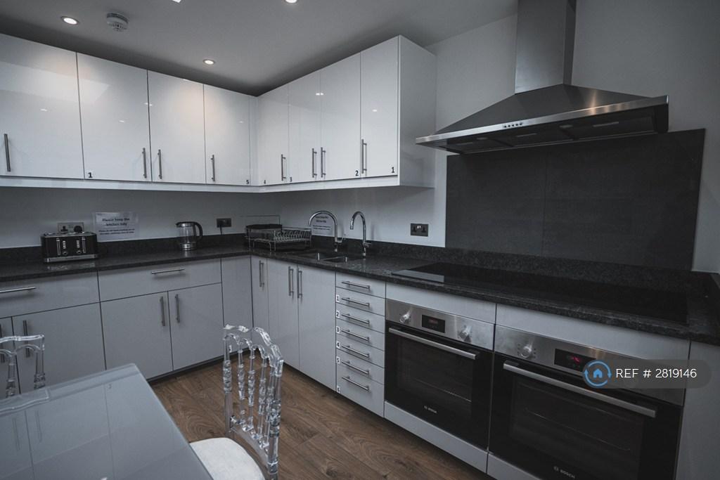 Communal Kitchen