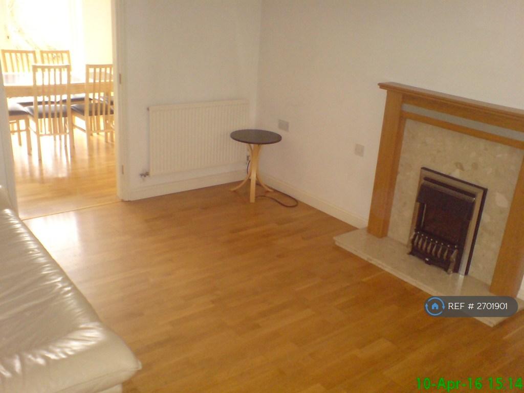 Lounge With Wood Parquet
