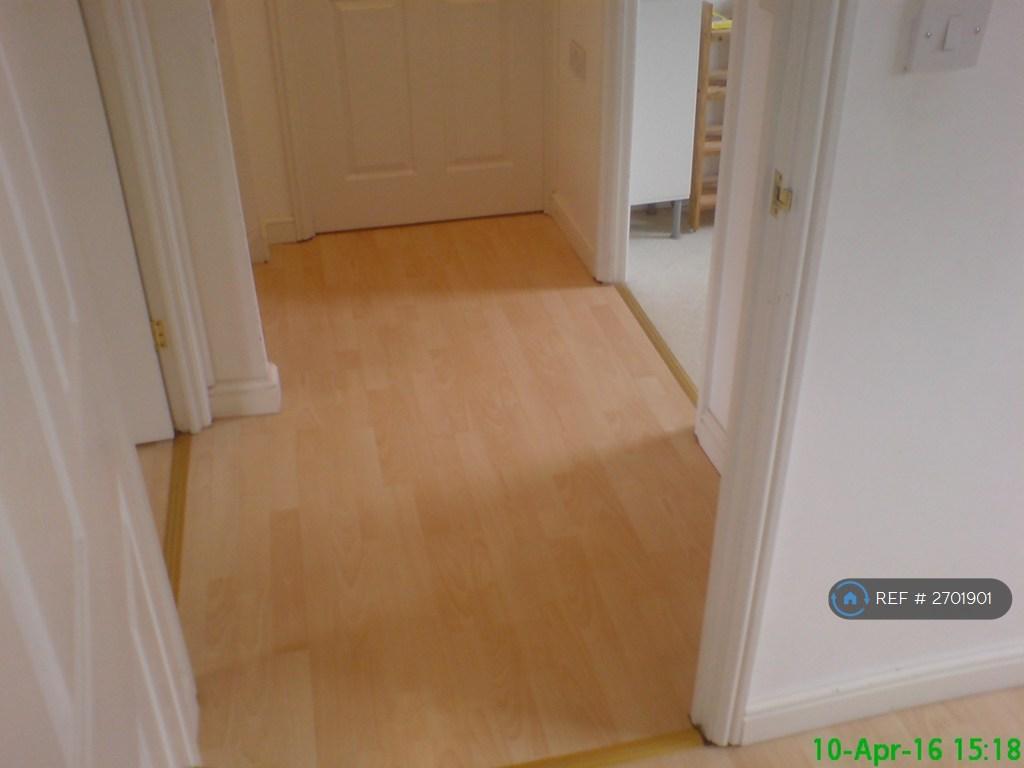 Upstairs Landing With Laminate