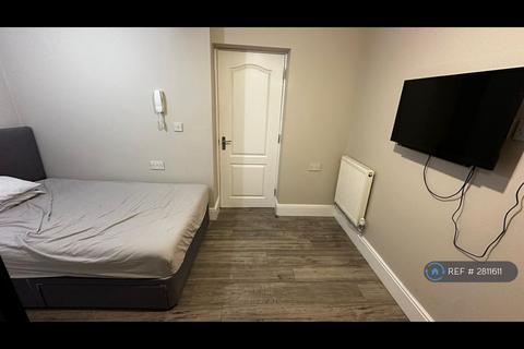 undefined, Higher Lane, Liverpool, L9