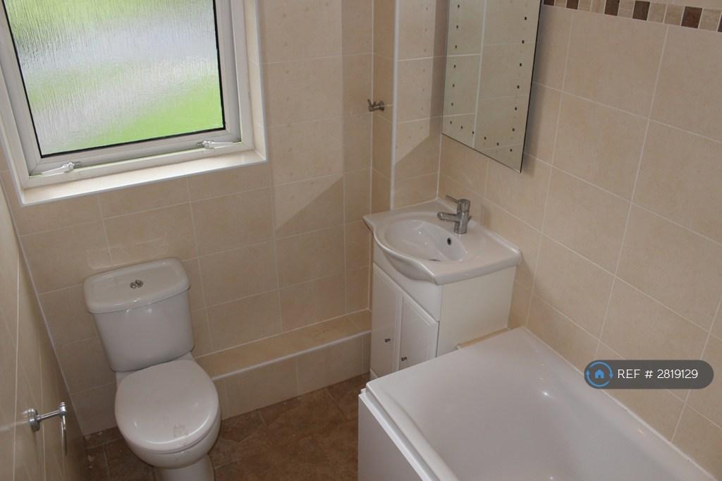 Bathroom Bath Wc And Sink