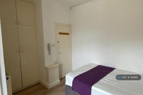 undefined, Kilburn, London, NW6