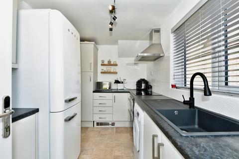 3 bedroom semi-detached house for sale, Poplar Close, Killamarsh, Sheffield