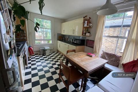 undefined, Clapton Passage, London, E5