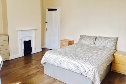 undefined, Teesdale Avenue, Isleworth TW7