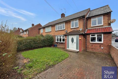 undefined, Page Road, Feltham TW14