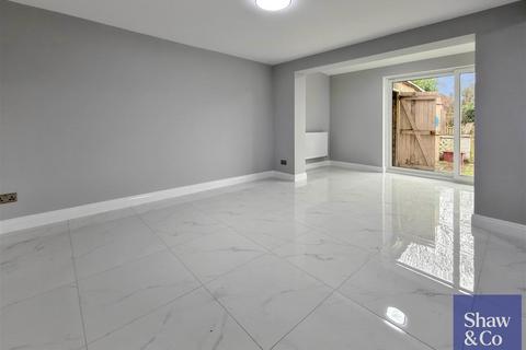 undefined, Page Road, Feltham TW14