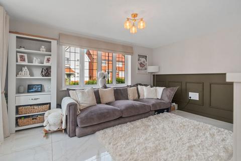 3 bedroom semi-detached house for sale, Aspen Close, Whiston, L35