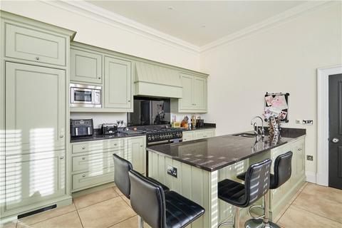 5 bedroom end of terrace house for sale, Main Street, Burley in Wharfedale, Ilkley, West Yorkshire, LS29