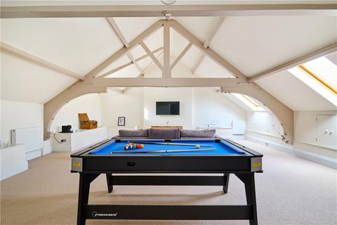 5 bedroom end of terrace house for sale, Main Street, Burley in Wharfedale, Ilkley, West Yorkshire, LS29
