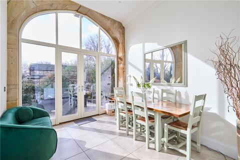 5 bedroom end of terrace house for sale, Main Street, Burley in Wharfedale, Ilkley, West Yorkshire, LS29