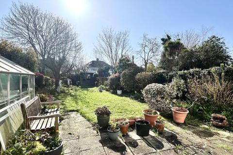 3 bedroom semi-detached house for sale, Elm Road, Chessington, Surrey. KT9 1AW