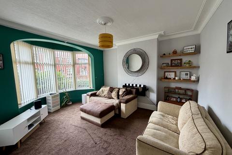 3 bedroom semi-detached house for sale, Collingwood Avenue, Blackpool FY3