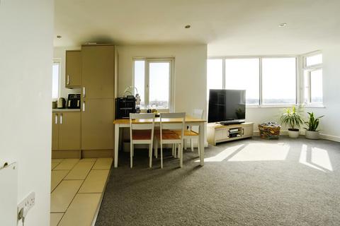 2 bedroom flat for sale, London Road, PORTSMOUTH
