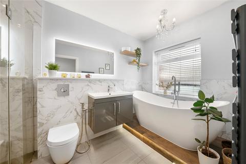 3 bedroom detached house for sale, Ashbury Drive, Uxbridge UB10