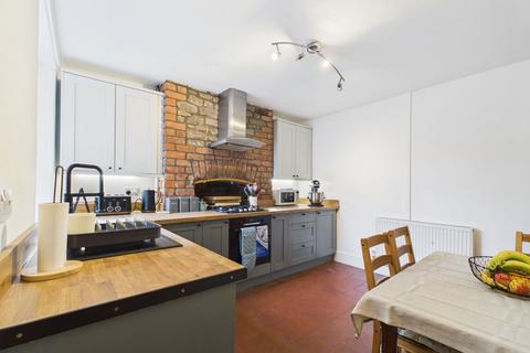 2 bedroom terraced house for sale, Ross Road, Abergavenny, NP7