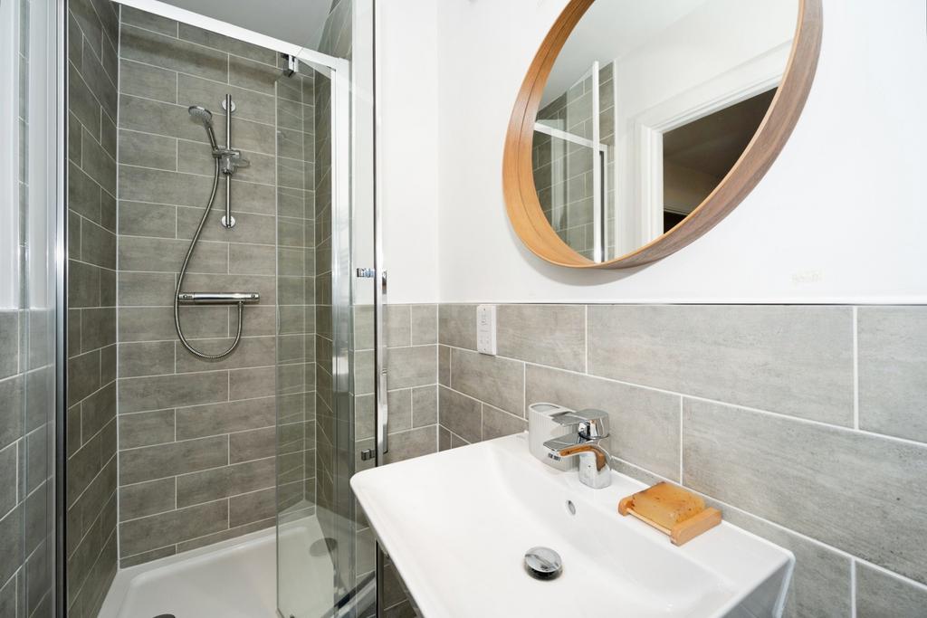 Ensuite Shower Room