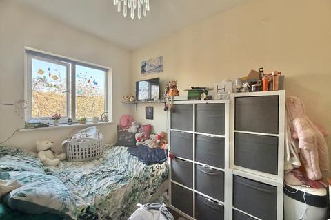 1 bedroom apartment for sale, Meadow Court, Wakefield