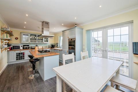 4 bedroom detached house for sale, Kimberley Road, Bacton, Norwich