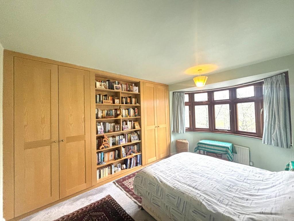 Bedroom 2.jpeg