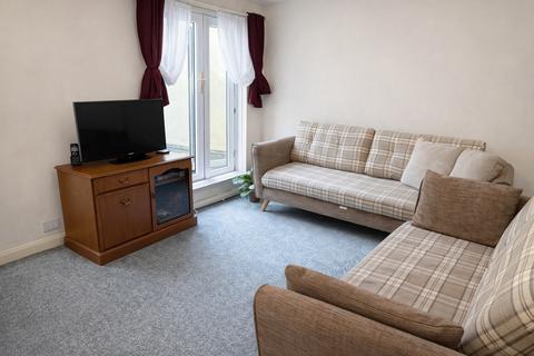 1 bedroom in a house share to rent, Gordon Road, Rochester, ME2