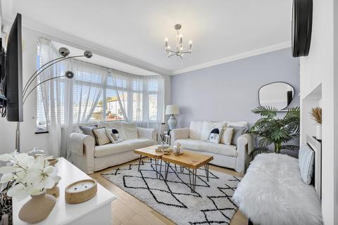 undefined, Havering Road, Romford, RM1