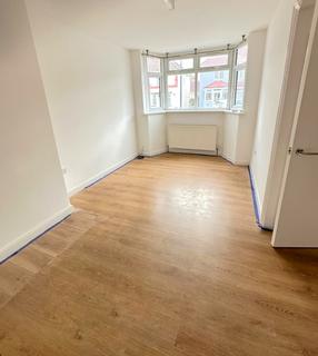 3 bedroom terraced house to rent, Fulwood Avenue, Wembley HA0