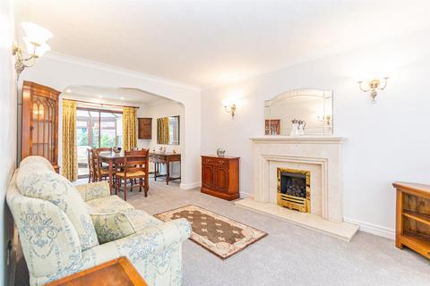 undefined, Spinney Gardens, Warrington WA4
