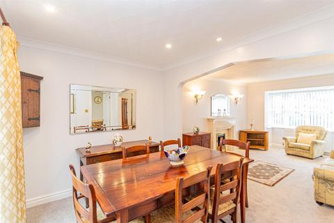 undefined, Spinney Gardens, Warrington WA4