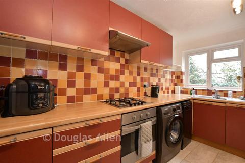 undefined, Park View Court, Wickford SS11