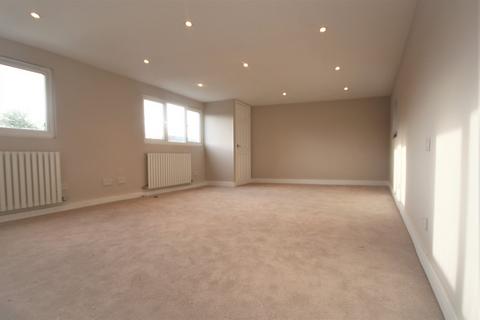 undefined, High Street, Arlesey, SG15