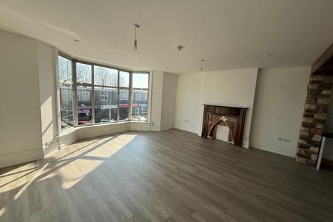undefined, Broad Street, BARRY