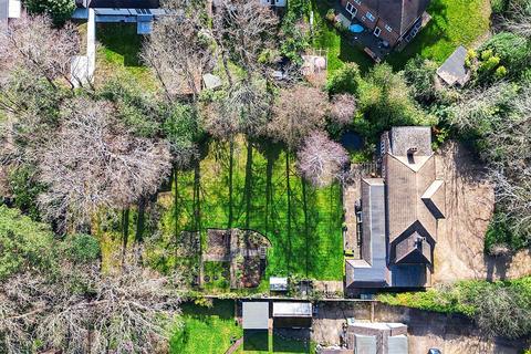 4 bedroom detached house for sale, Vale Road, Guildford GU12