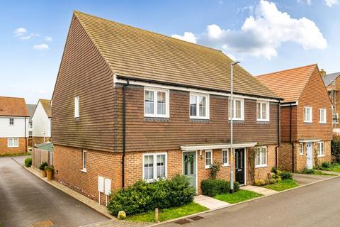 Nuthatch Drive, Finberry, Ashford TN25 7AA
