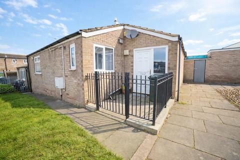 3 bedroom semi-detached bungalow for sale, Moulton Place, Newcastle Upon Tyne, NE5