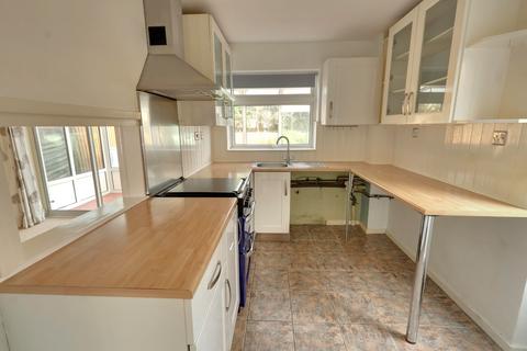 3 bedroom semi-detached house for sale, REDWING ROAD, CLANFIELD