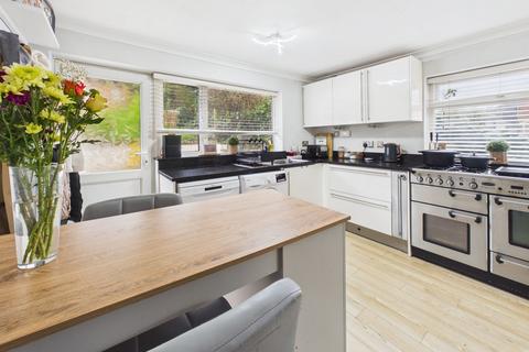 3 bedroom detached house for sale, Pilkington Road, Mapperley, Nottingham
