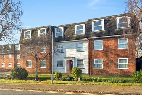 Upper Queens Road, Ashford TN24 8HG