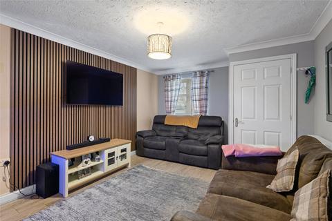 3 bedroom semi-detached house for sale, Rowan Close, Sleaford, Lincolnshire, NG34