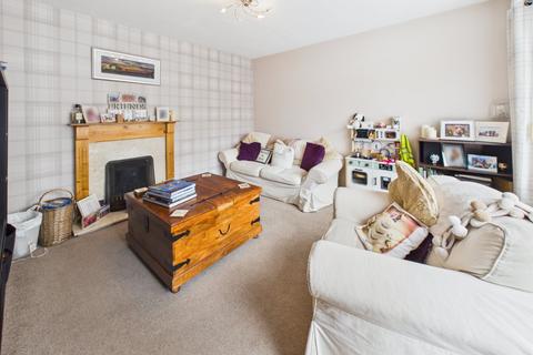 3 bedroom semi-detached house for sale, Fieldway, Tyne and Wear NE32