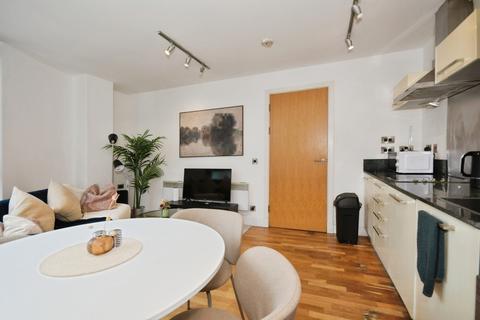 2 bedroom apartment for sale, North Bank, South Yorkshire S3