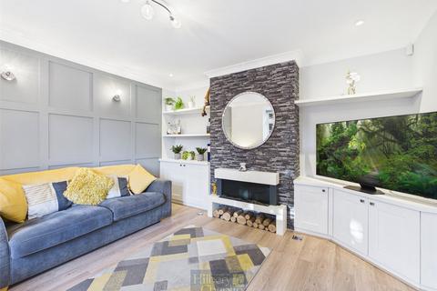 4 bedroom semi-detached house for sale, Rayleigh Road, Hutton, Brentwood, Essex, CM13