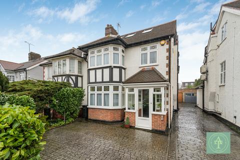 5 bedroom semi-detached house for sale - Winchmore Hill Road, Winchmore Hill, London, N21