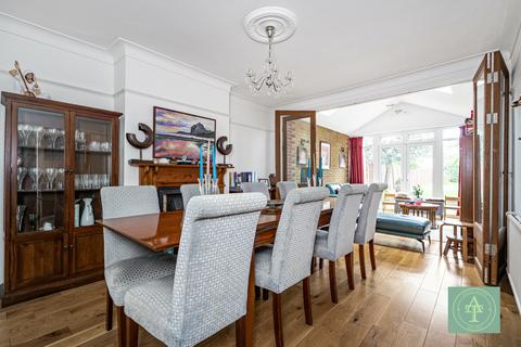 5 bedroom semi-detached house for sale, Winchmore Hill Road, Winchmore Hill, London, N21
