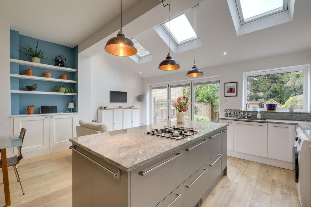 Kitchen &amp; Dining Room