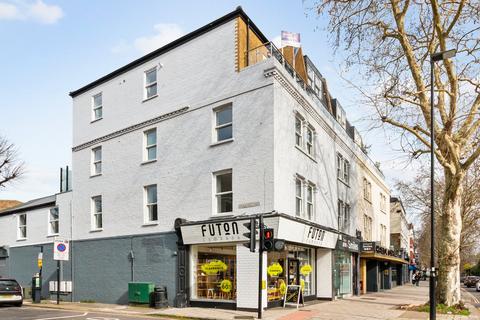 1 bedroom flat for sale, Lennards Court, Chiswick High Road, London W4