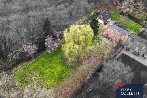 4 bedroom semi-detached bungalow for sale, Goose Green, Hoddesdon